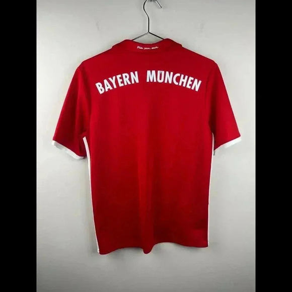 ADIDAS 2016-17 FC Bayern Munich Home Kit Boys Football Shirt Red 15-16Y - Picture 2 of 6